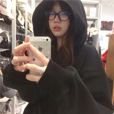 我们是共产主义省略号